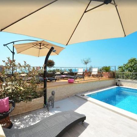 טרוגיר Apartments Villa Golden View מראה חיצוני תמונה