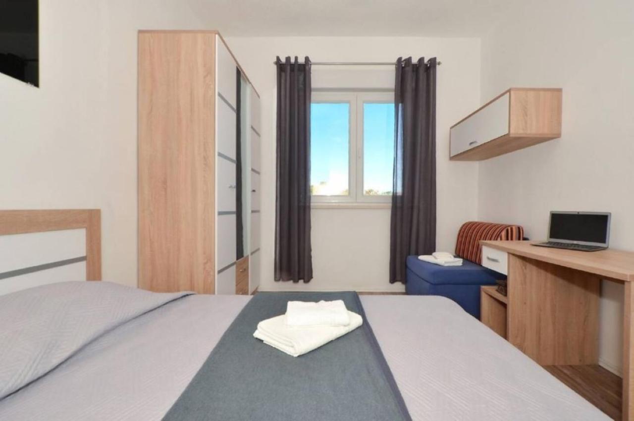 טרוגיר Apartments Villa Golden View מראה חיצוני תמונה