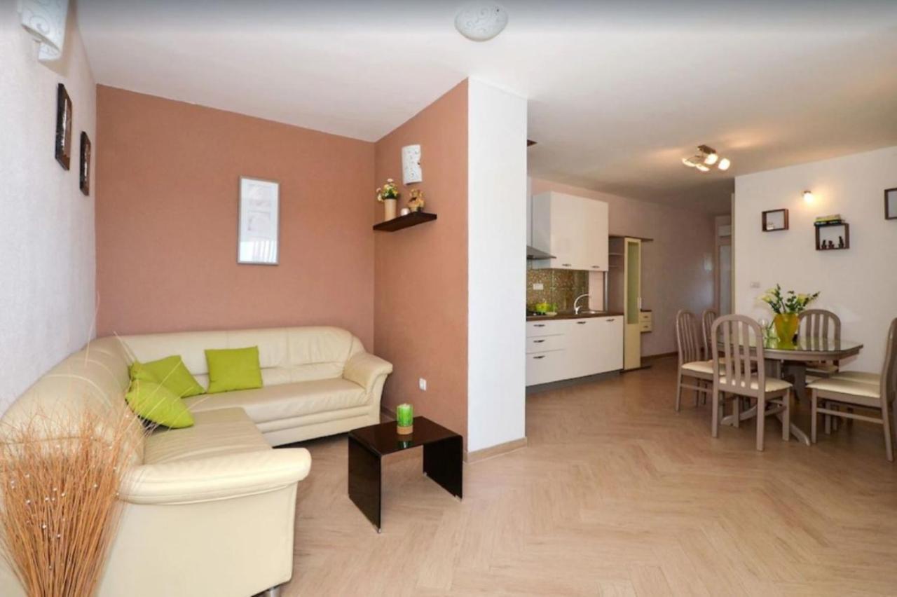 טרוגיר Apartments Villa Golden View מראה חיצוני תמונה