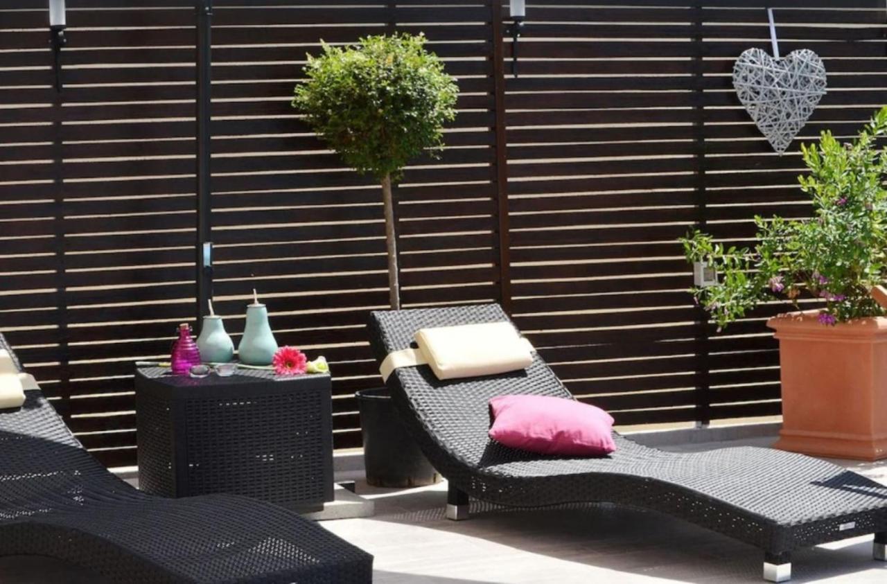 טרוגיר Apartments Villa Golden View מראה חיצוני תמונה