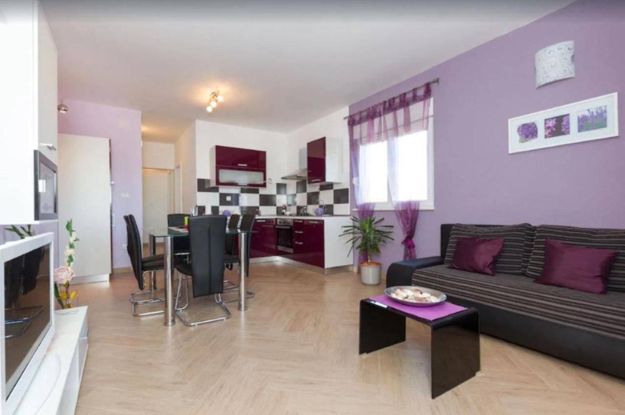 טרוגיר Apartments Villa Golden View מראה חיצוני תמונה
