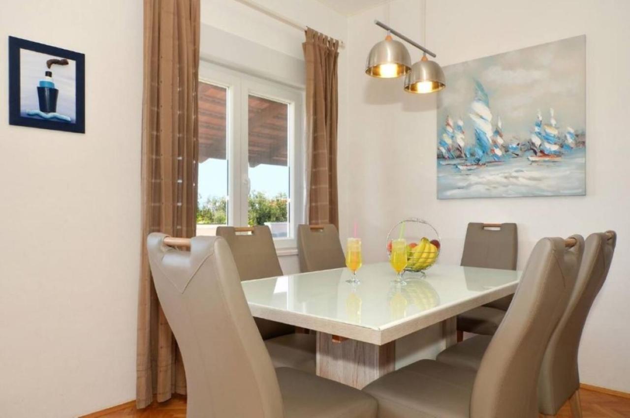 טרוגיר Apartments Villa Golden View מראה חיצוני תמונה