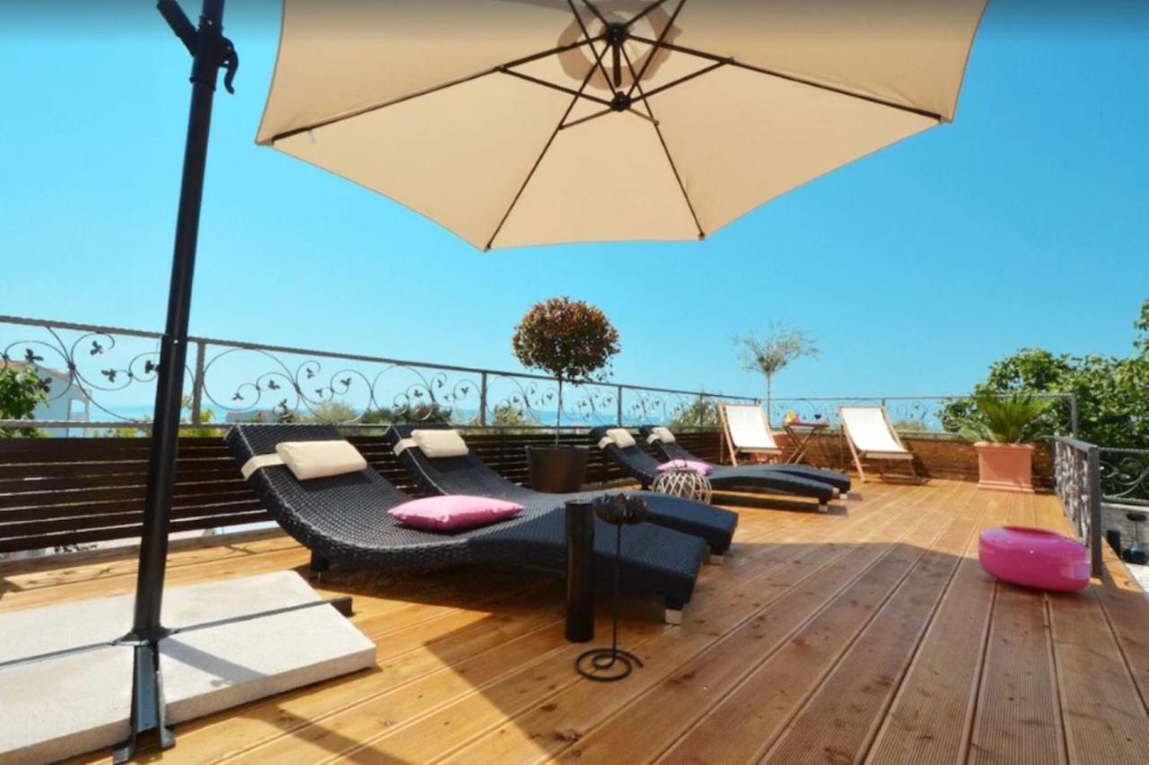 טרוגיר Apartments Villa Golden View מראה חיצוני תמונה