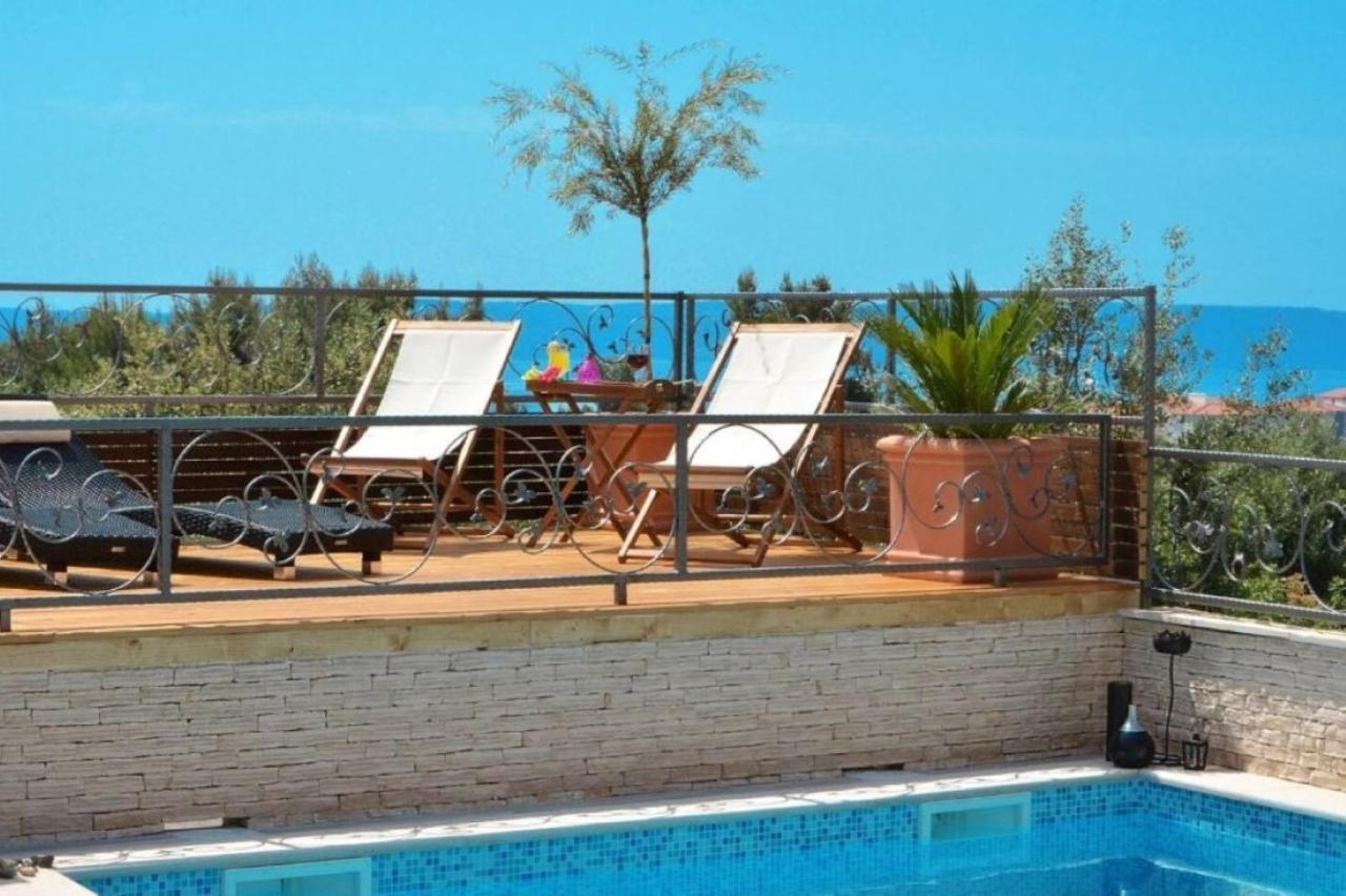 טרוגיר Apartments Villa Golden View מראה חיצוני תמונה