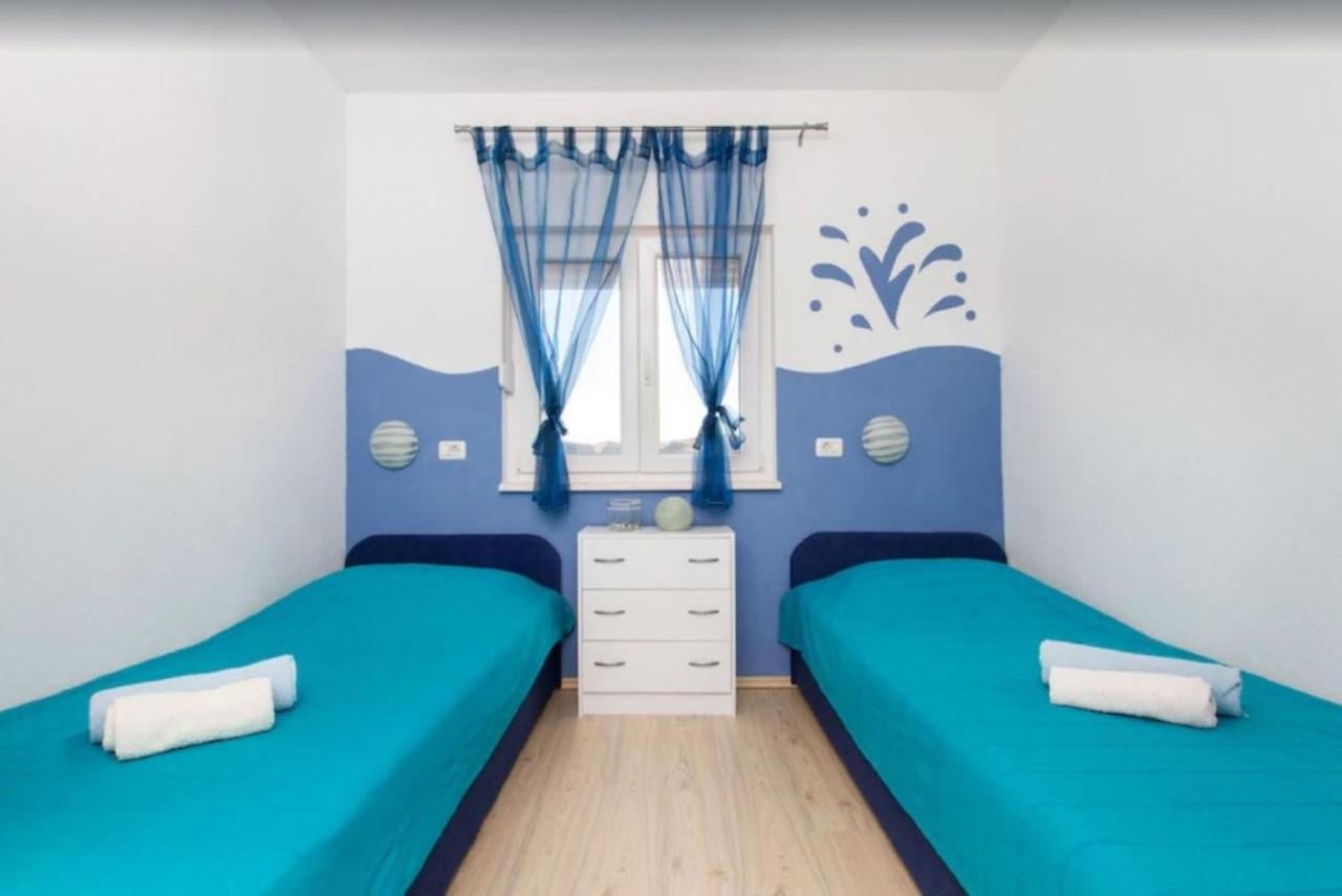 טרוגיר Apartments Villa Golden View מראה חיצוני תמונה