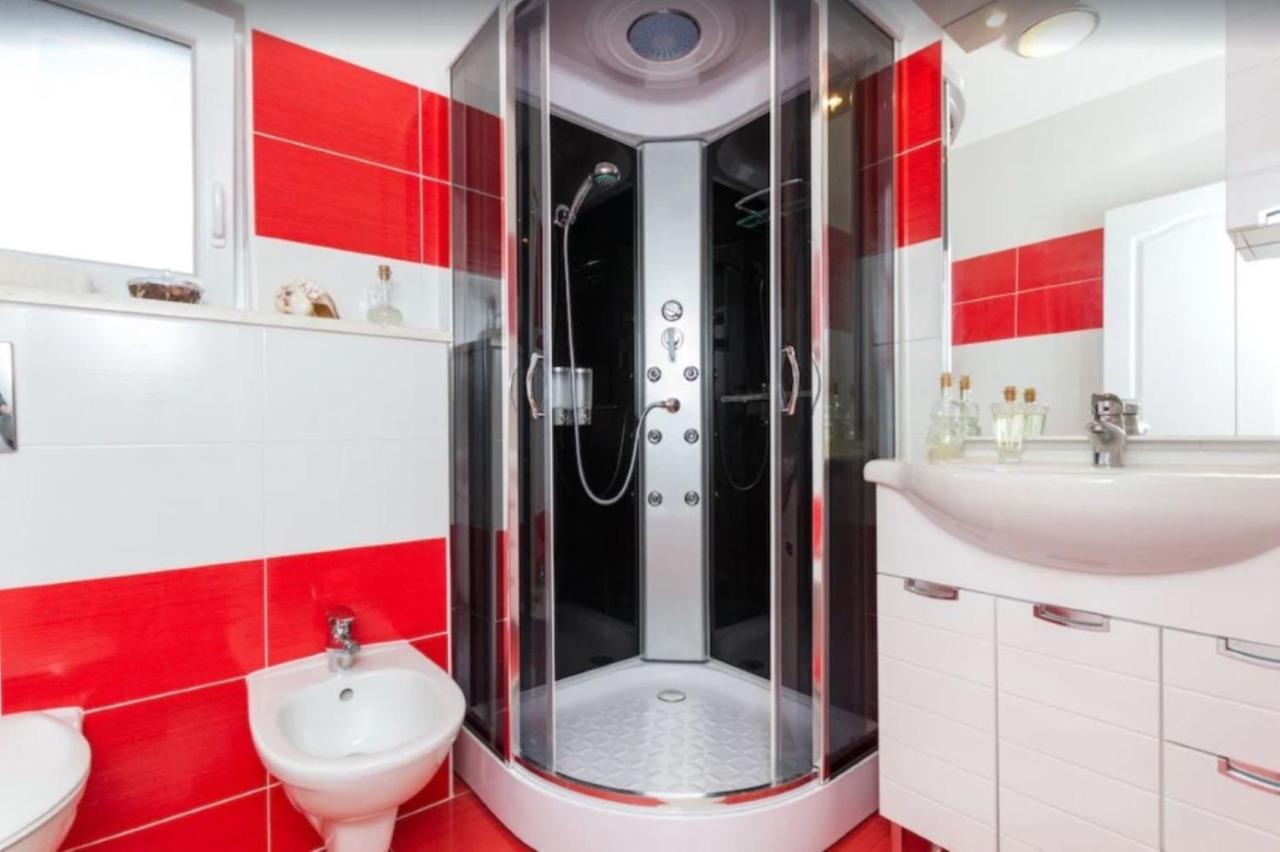 טרוגיר Apartments Villa Golden View מראה חיצוני תמונה